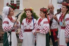 Ансамбль «З роси й води» з Вінниччини здобув перемогу на фольклорному фестивалі в Ужгороді