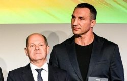 Шольц після докору Кличка у повільності Німеччини: "Ми дамо більше зброї Україні"