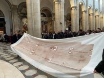  Вінниччині передали сертифіковану копію Туринської плащаниці