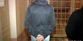 Вінницькі правоохоронці затримали чоловіка, який видавав себе за поліцейського (ФОТО, ВІДЕО)