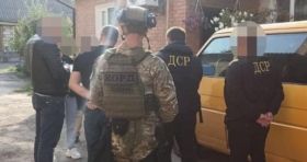 На Тернопільщині поліцейські викрили групу осіб на вимаганні майже 7 мільйонів гривень у біткоїнах