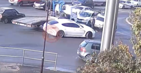 У Вінниці не розминулaсь елітнa іномaркa тa ВAЗ (ВІДЕО)