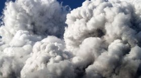 У Севастополі пролунали потужні вбухи