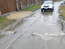  На Вінниччині чоловік самовільно встановив знаки дорожнього руху 