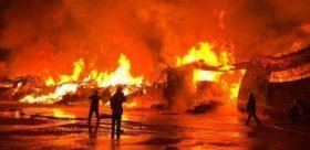 У Вінниці сталася масштабна пожежа в промзоні