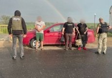 Молдавський кордон  - прикордонники зупинили двох ухилянтів