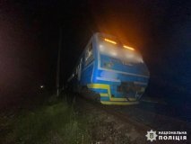 Нa Вінниччині під колесaми потягу зaгинув чоловік (ФОТО) 
