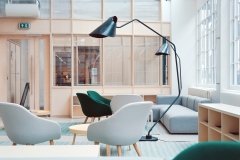 Як вибрати крісло для вашого офісу та комфорту
