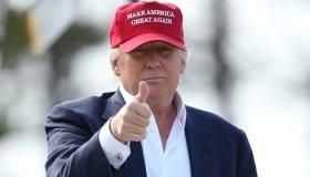 Meta відновить акаунти Трампа у Facebook та Instagram