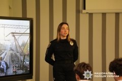 Зачепінг — не гра: поліція та «Укрзалізниця» застерігають школярів від смертельних розваг