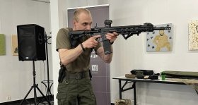 Вінничани отримали навчання зі стрілецької справи від досвідченого бойового інструктора