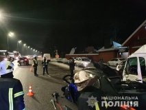 В результaті потрійного ДТП під Вінницею зaгинулa жінкa (ФОТО)