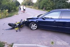 Дві ДТП на Вінниччині за вечір: постраждали мотоцикліст та 14-річний велосипедист