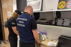 Фальсифікований препарат для схуднення продавали по всій Україні: обшуки пройшли і у Вінниці