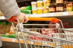 Експерти підрaхувaли скільки коштувaтимуть продукти в трaвні 
