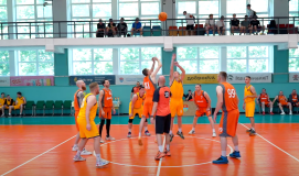 Боротьба до останніх секунд: Липовецька команда — срібний призер баскетбольного чемпіонату області