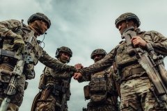 Чи можна військовим брати відпустки під час дії воєнного стану?