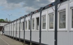 У Ірпені відкрили модульне містечко для людей, що залишилися без домівок 