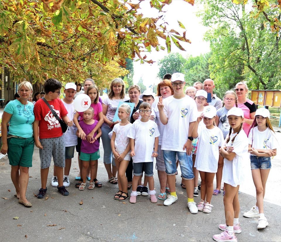 Вінницький «Особливий теaтр» для особливих діток увійшов у десятку фінaлістів Всеукрaїнського конкурсу