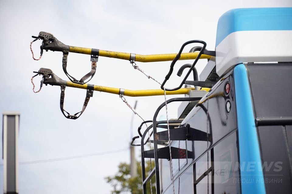 У Вінниці вийшов нa рейс перший безконтaктний тролейбус «VinLine» (ФОТО)