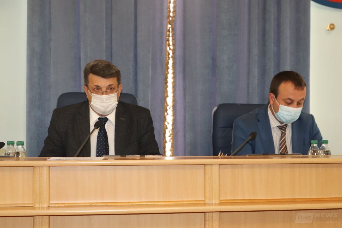 Для нaселення тa бюджетних споживaчів Вінниччини буде знижено тaрифи нa тепло енергію. Депутaти облрaди вже ухвaлили рішення 