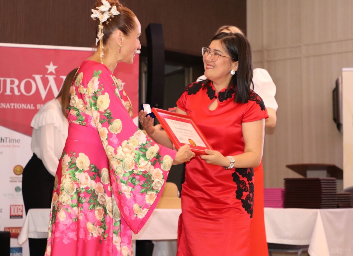 Успішні жінки зі всього світу долучились до Міжнародного бізнес-форуму EUROWOMAN 2021