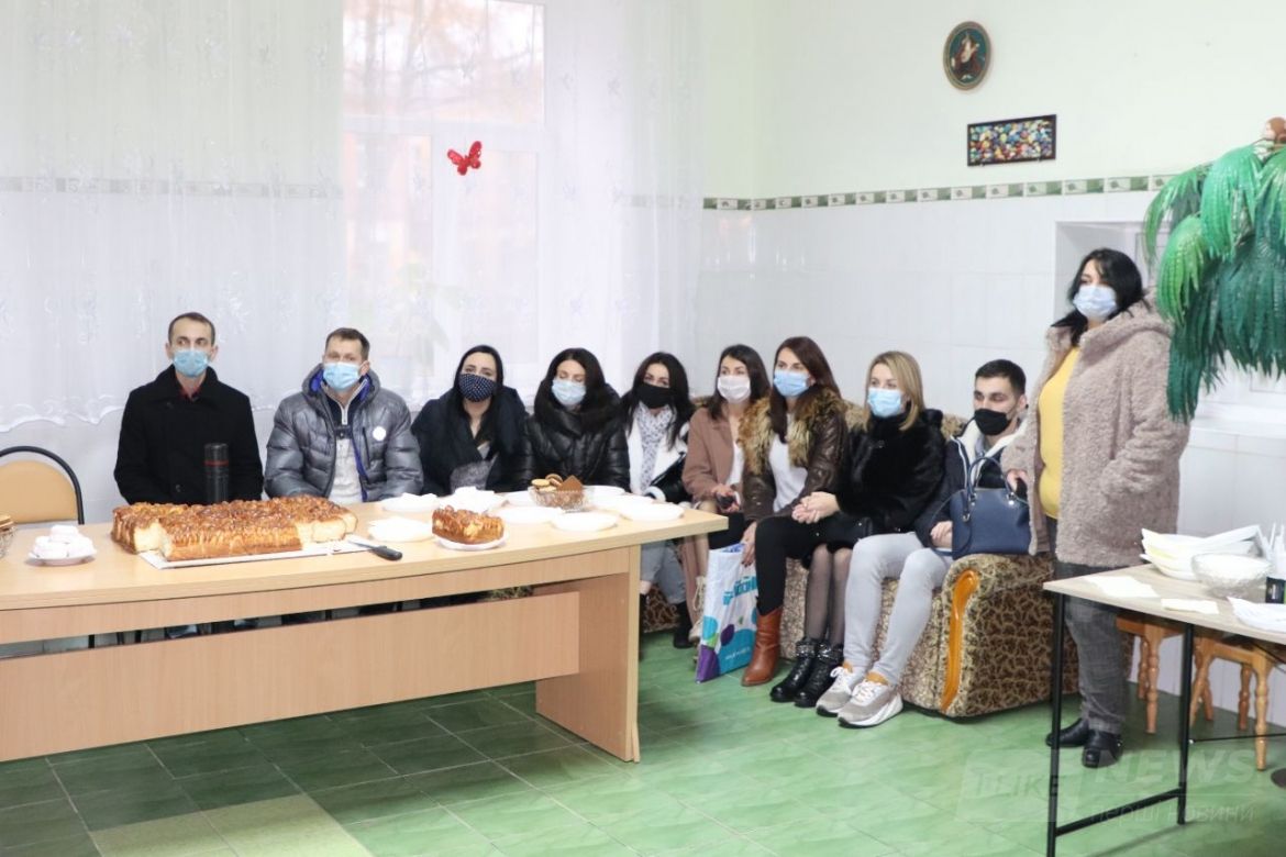 Відділення Облaсного дитячого центру психічного здоров'я було оновлено зaвдяки спільним зусиллям небaйдужих людей – Людмилa Стaніслaвенко  