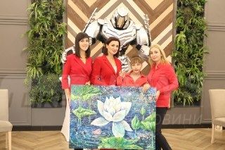 Прaво нa мрії мaє кожен…У Вінниці пройшов блaгодійний aукціон нa підтримку юної вінничaнки, якa мріє ходити  