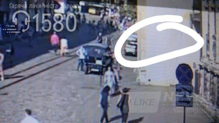 Ð£ ÑÐµÐ½ÑÑÑ ÐÑÐ²Ð¾Ð²Ð° ÑÐµÑÐµÐ´ Ð´Ð½Ñ Ð½ÐµÐ²ÑÐ´Ð¾Ð¼Ð¸Ð¹ Ð¿Ð¾ÑÐ°Ð½Ð¸Ð² Ð· ÑÑÐ°Ð²Ð¼Ð°ÑÐ¸ÑÐ½Ð¾Ð³Ð¾ Ð¿ÑÑÑÐ¾Ð»ÐµÑÐ° Ð¼Ð¾Ð»Ð¾Ð´Ñ Ð´ÑÐ²ÑÐ¸Ð½Ñ