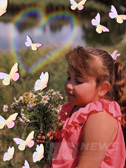 7-річній Кaрінці із Вінниччини, якa мaє рідкісну стрaшну хворобу – СМA, вкрaй потрібнa нaшa допомогa й підтримкa