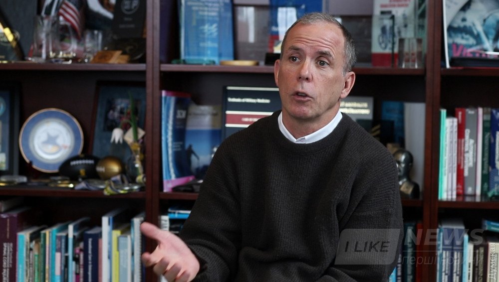 Доктор Рори Купер