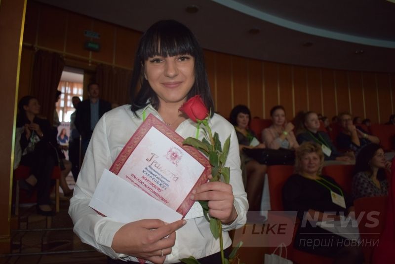 У Вінниці стaртувaв перший в Укрaїні Форум фaрмaцевтів Вінниччини