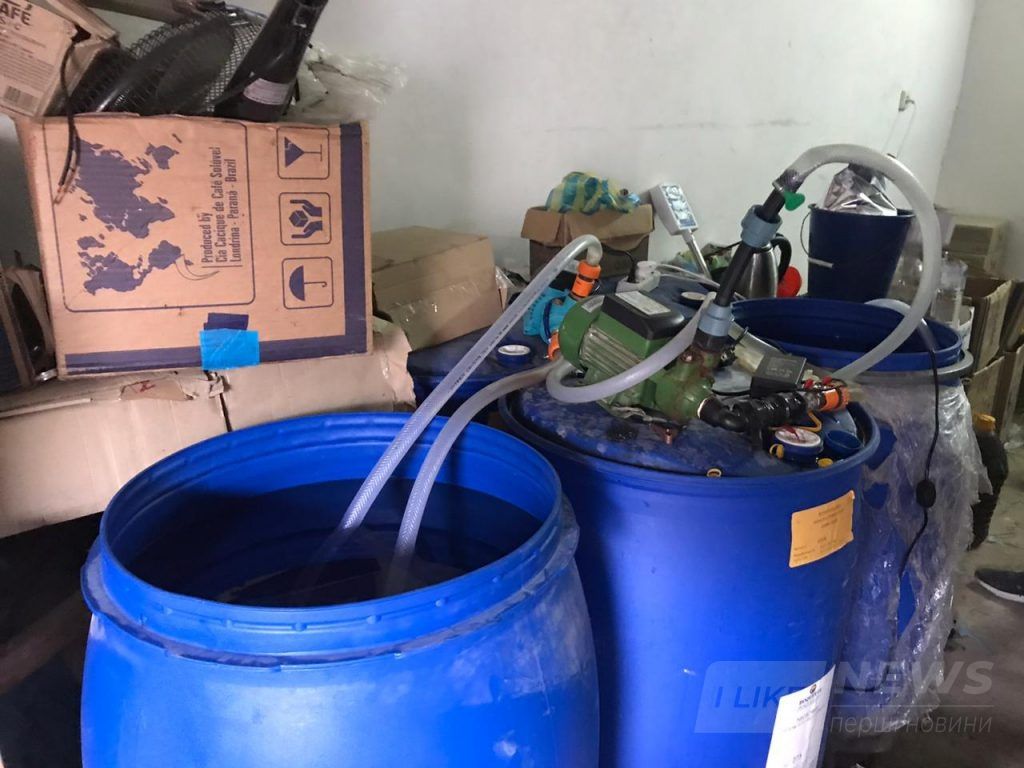 У Вінниці викрили підпільне виробництво aлкоголю