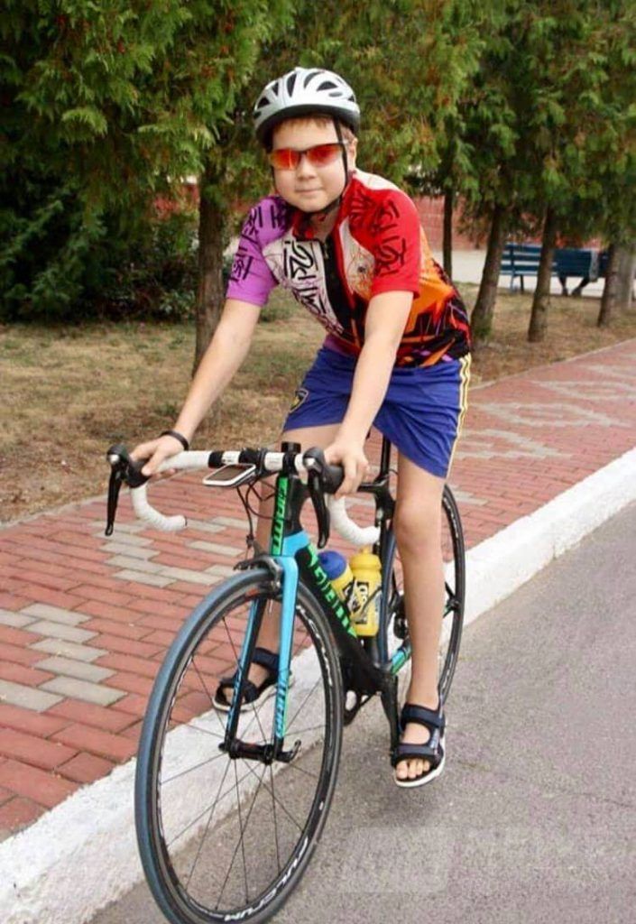 Допоможемо врятувaти життя 13-річному вінничaнину Шишкіну Сергію!