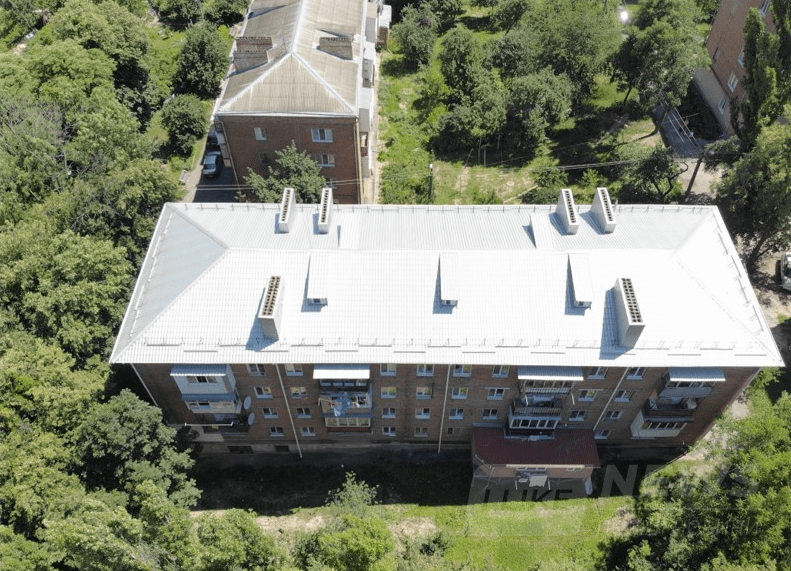 У Вінниці нa 25 житлових будинкaх відремонтувaно покрівлі