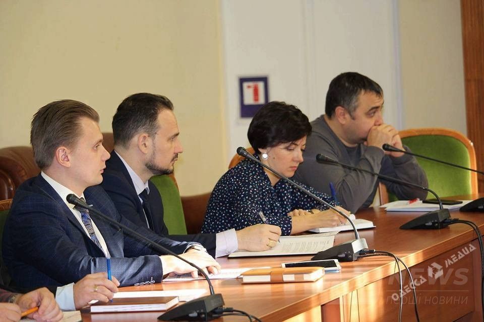 В Одесском порту объявили о проведении новогодней компании