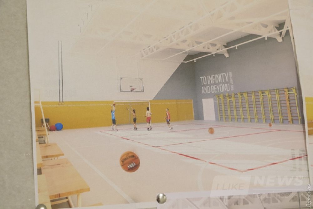 Спортзалов в школе будет два