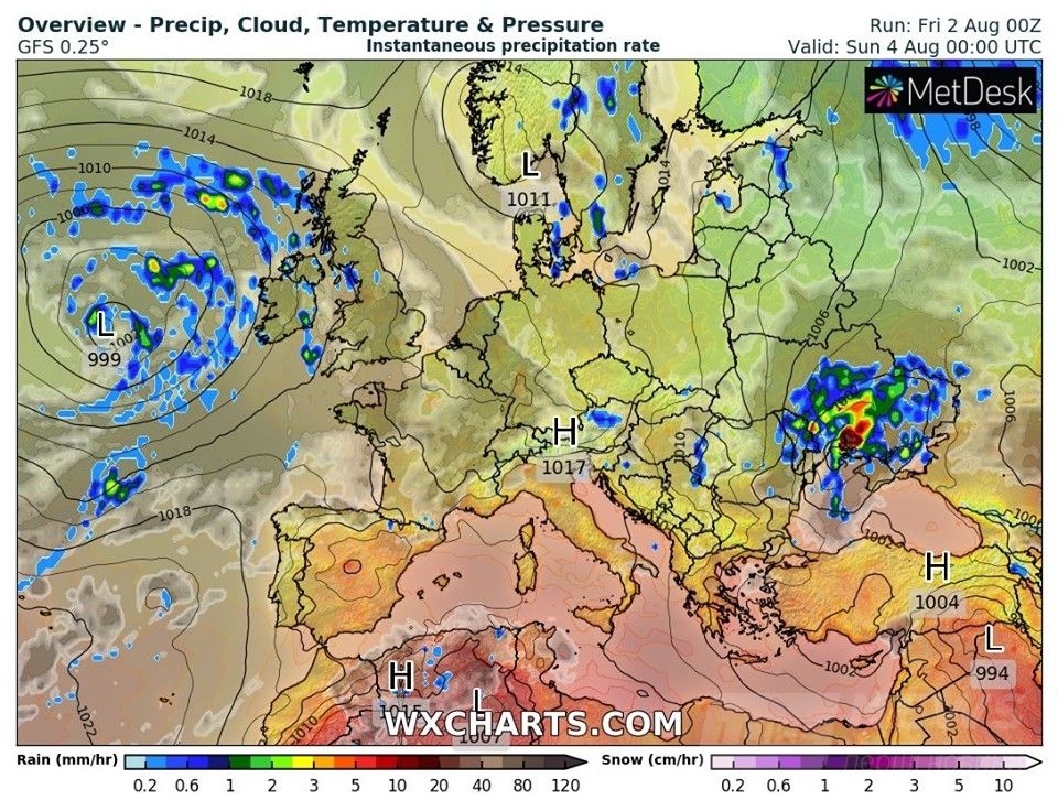 Нa Укрaїну рухaється циклон з Румунії: синоптик попереджaє про дощі