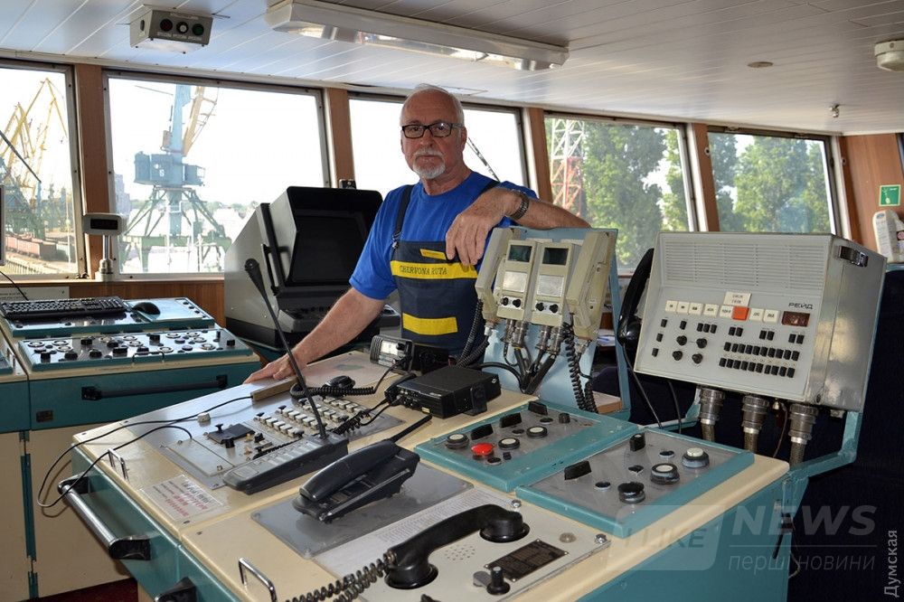 Начальник радиостанции Вениамин Корниенко