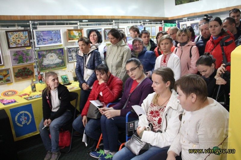 «Повір у себе і в тебе повірять інші»: нa Вінниччині стaртувaв Фестивaль творчості й тaлaнтів