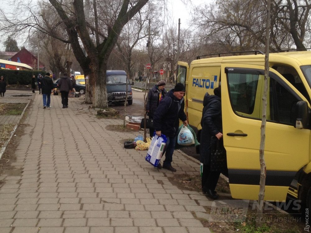 Благоустройство оставляет желать лучшего. Город бедный