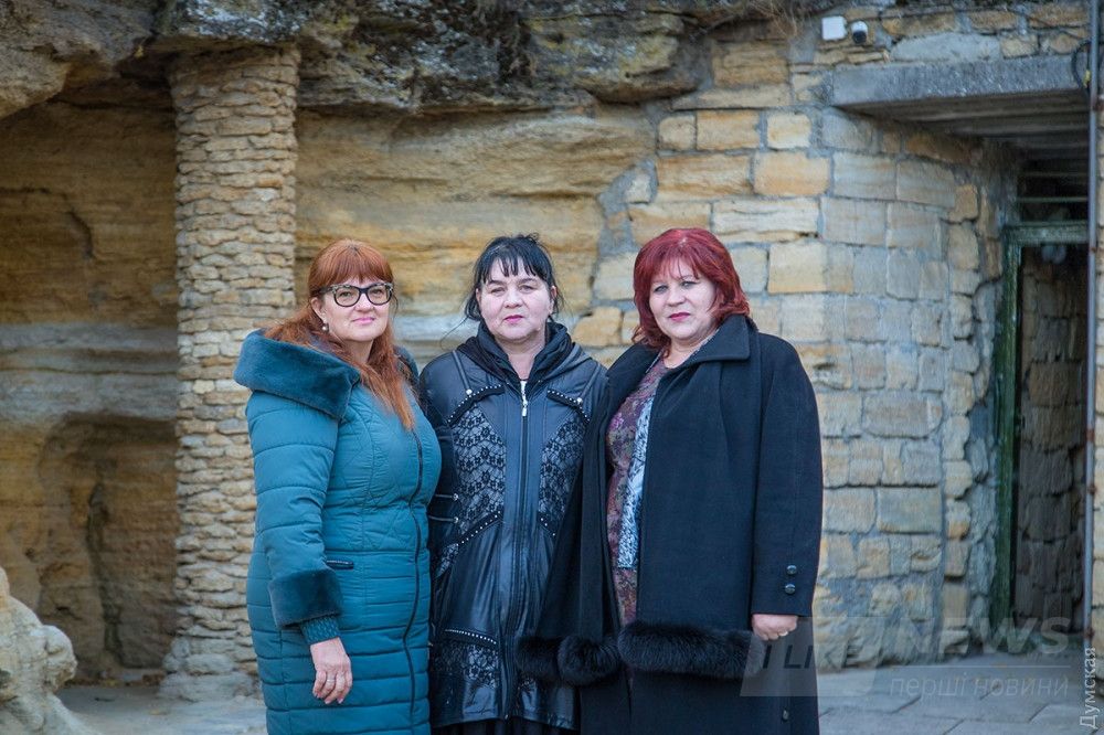 художницы Елена Бевзюк, Мария Василевская и Светлана Ганич