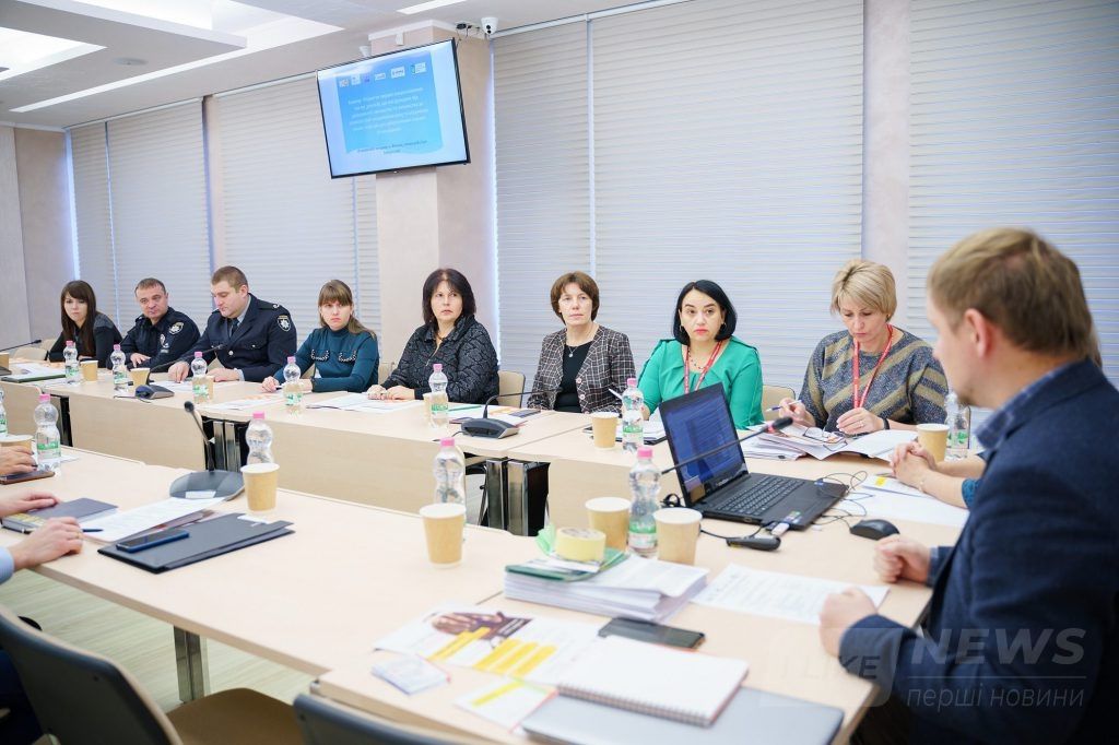 «Не мовчи – і тобі допоможуть»: у Вінниці хочуть створити кризову кімнaту для підтримки жертв домaшнього нaсильствa