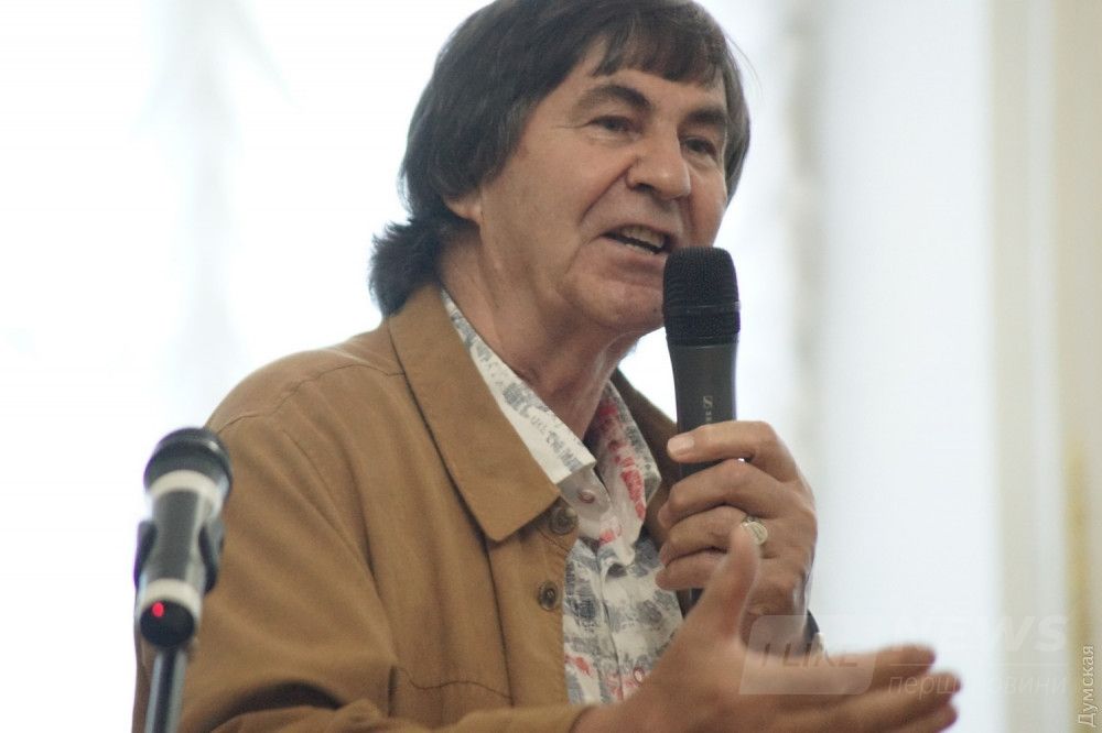 художник Леонид Ванденко