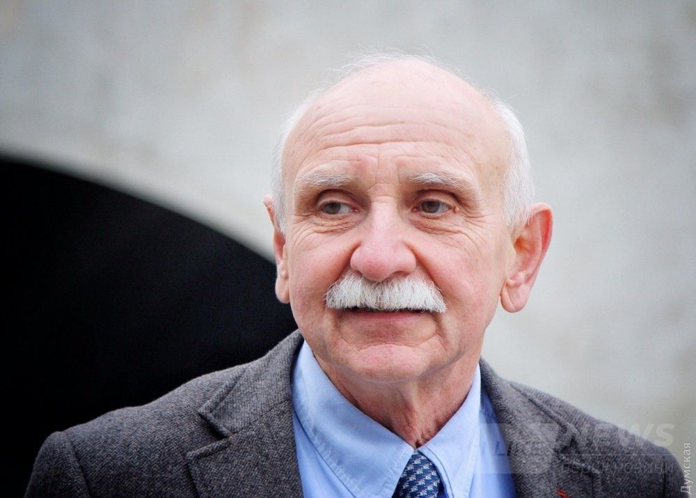 Владимир Суханов