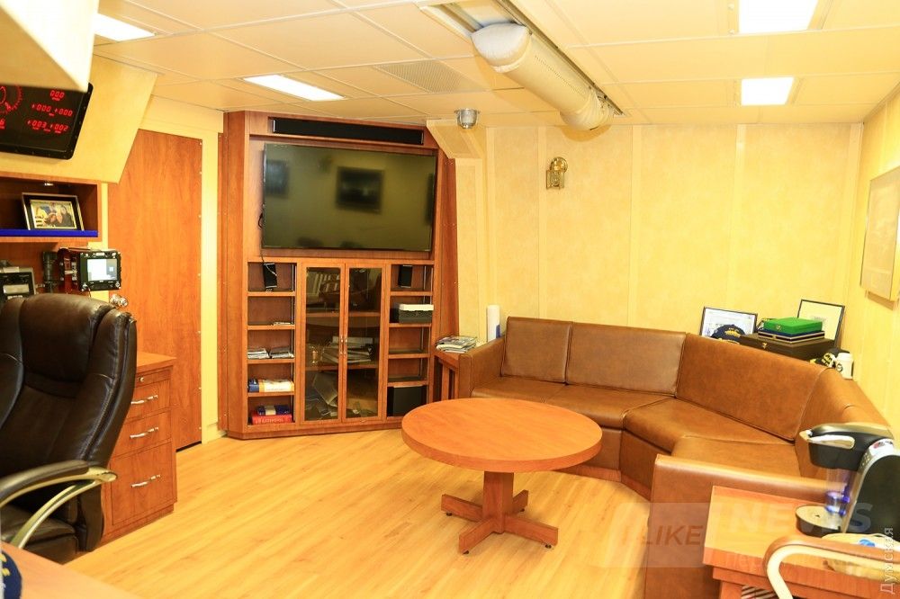 Командирский салон