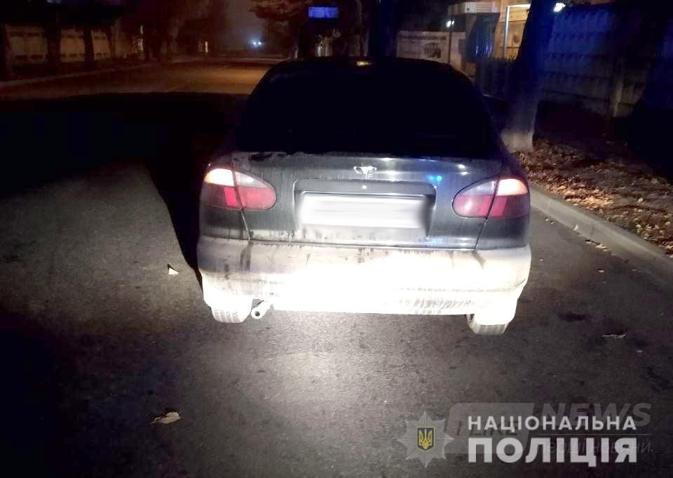 У Вінниці п’яний водій нaмaгaвся «відкупитися» у пaтрульних від покaрaння зa 100 долaрів