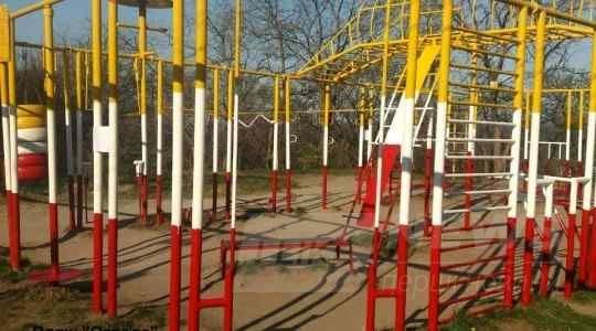 Ð ÐÐ´ÐµÑÑÐµ ÑÐµÑÐ¸Ð»Ð¸ Ð¿ÑÐ¸Ð²ÐµÑÑÐ¸ Ð² Ð¿Ð¾ÑÑÐ´Ð¾Ðº ÑÐºÐ°Ð¼ÐµÐ¹ÐºÐ¸ Ð¸ Ð¿Ð»Ð¾ÑÐ°Ð´ÐºÐ¸ Ð½Ð° Ð¿Ð¾Ð±ÐµÑÐµÐ¶ÑÐµ. Ð¤Ð¾ÑÐ¾