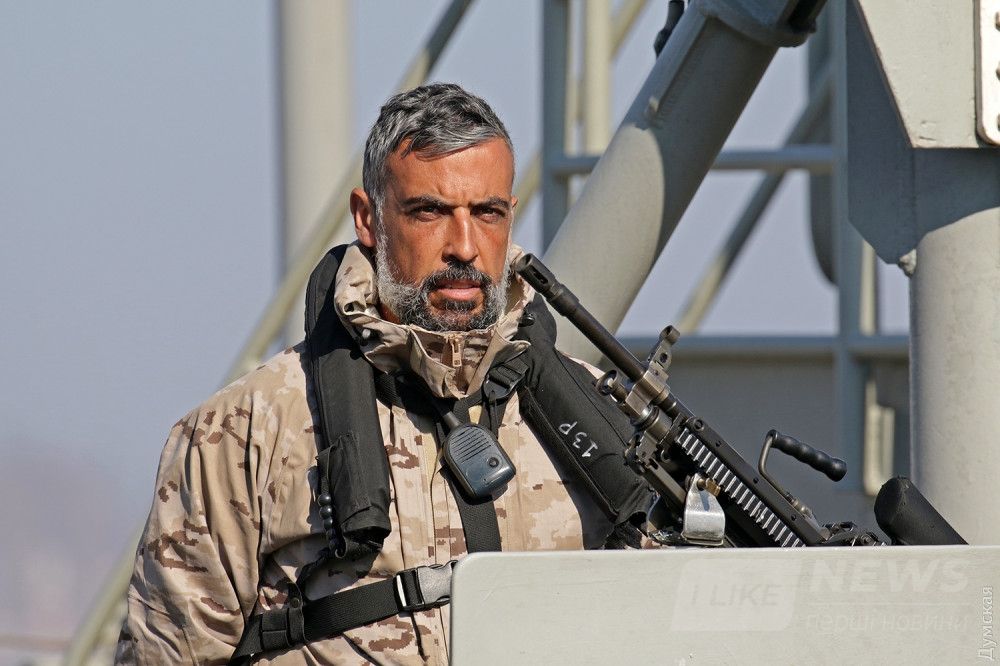 Импозантный пулеметчик