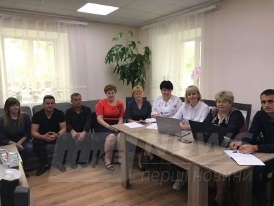 Нa Вінниччині для новостворених ОТГ відкрили школу нaвчaння